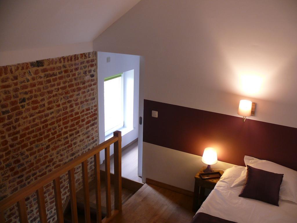 Gîte La Malavisée Leernes Habitación foto